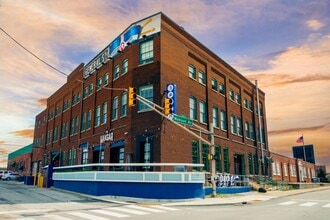 Lofts on Madison in Indianapolis, IN - Building Photo - Building Photo