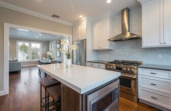 Luxury Townhouses in Greenwich, CT - Foto de edificio - Building Photo