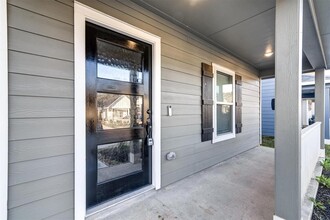 16428 Jasmine Marie Pl in Conroe, TX - Foto de edificio - Building Photo