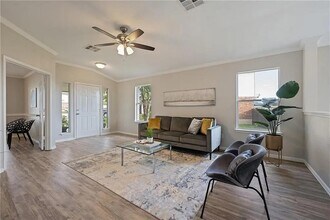 15217 Valerian Tea Dr in Pflugerville, TX - Building Photo - Building Photo