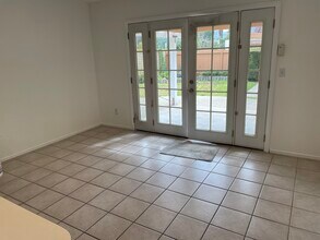 4150 Lake Harbor Ln, Unit 4150 Lake Harbor Ln. in Westlake Village, CA - Building Photo - Building Photo