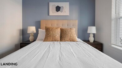 1200 Riverfront Dr, Unit 1316 in Little Rock, AR - Building Photo - Building Photo