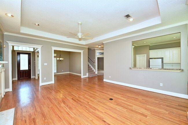 5830 Hornwood Dr in Houston, TX - Building Photo - Building Photo