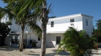 76180 Overseas Hwy in Islamorada, FL - Foto de edificio - Building Photo