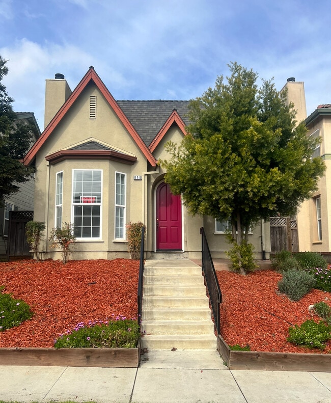 property at 646 Vazquez Ave
