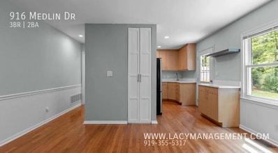 916 Medlin Dr in Cary, NC - Building Photo - Building Photo