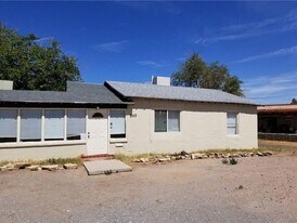 353 Lafayette Dr in El Paso, TX - Building Photo