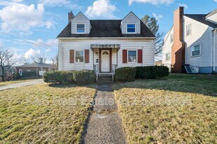 3212 Orchard St in McKeesport, PA - Building Photo