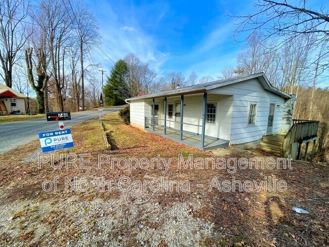740 Reservoir Rd in Marion, NC - Building Photo - Building Photo