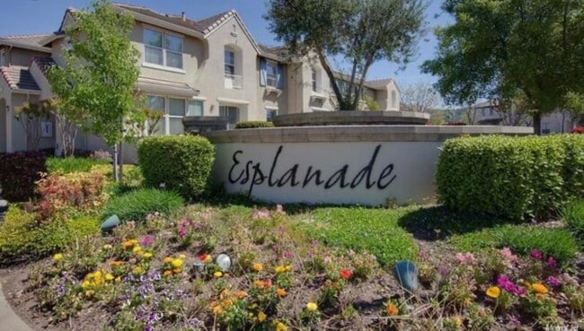 property at 4402 Esplanade Cir