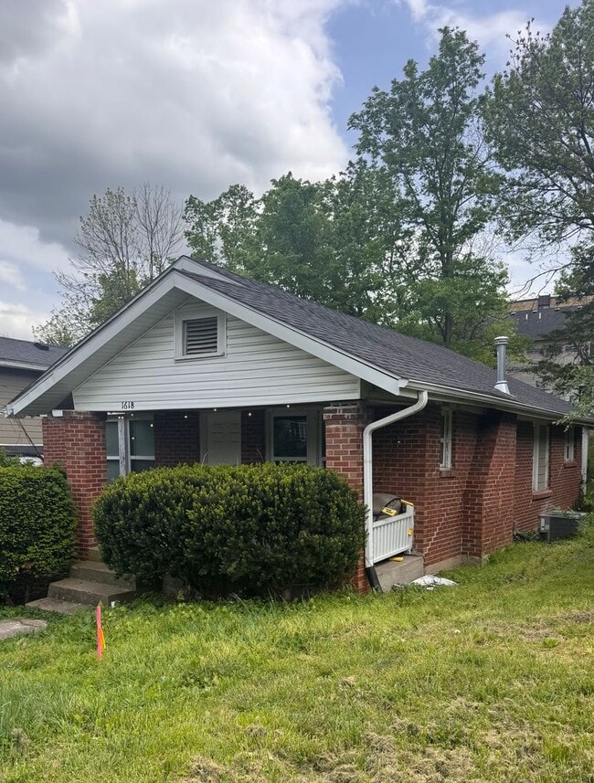 1618 University Ave in Columbia, MO - Building Photo - Building Photo