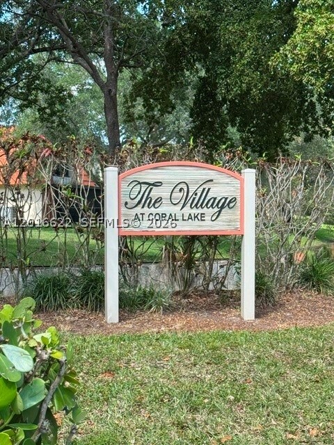 property at 8172 S Coral Cir