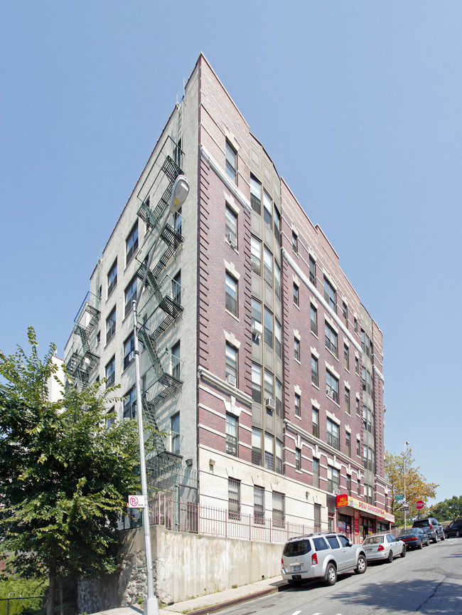 Clarand in Bronx, NY - Building Photo - Building Photo