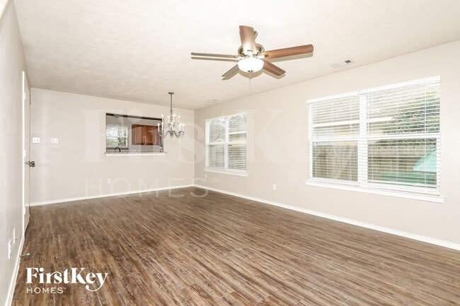 1442 Natural Pine Trail in Conroe, TX - Foto de edificio - Building Photo