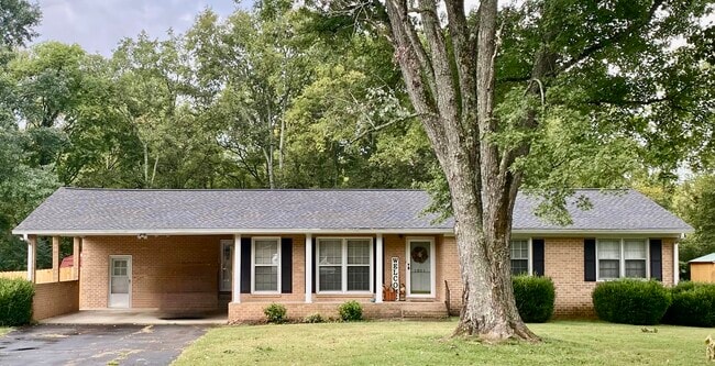property at 1011 Midway St