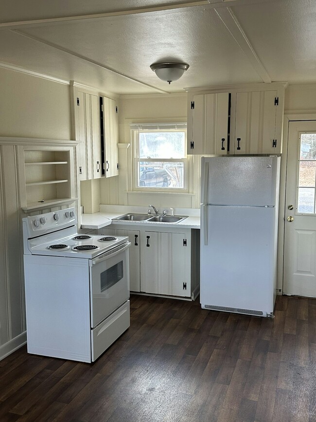 property at 518 Ossipee Trl E