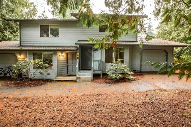 property at 4206 Winns Hollow Ln