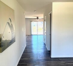 1735 Bayberry Ln in Pingree Grove, IL - Building Photo - Building Photo