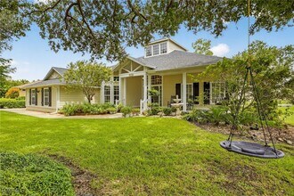 11592 Timberline Cir in Ft. Myers, FL - Building Photo - Building Photo