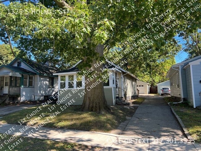 property at 1129 S Holmes St