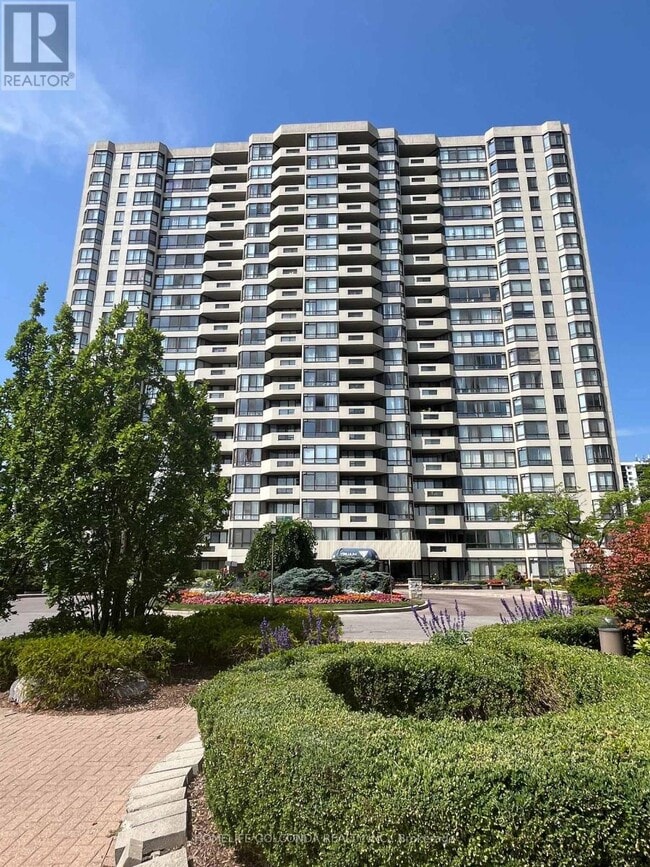 property at 225-1225 Bamburgh Cir