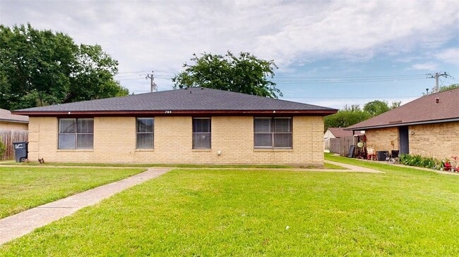 property at 704 Vassar Ct