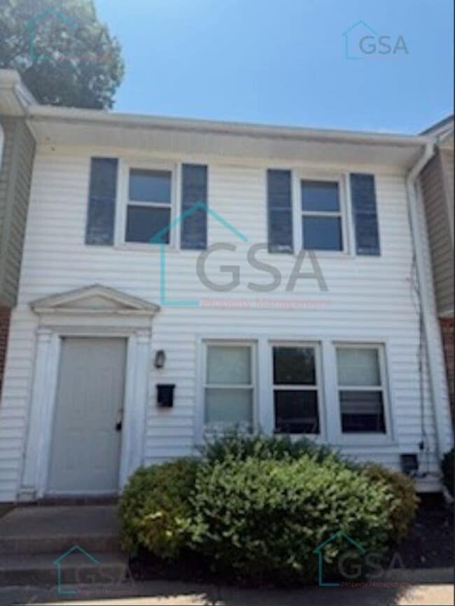 property at 75 Pine Creek Ct Ext