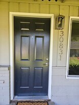 30831 19th Pl S, Unit Federal Way Duplex in Federal Way, WA - Building Photo