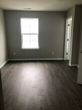 413 Carol Dr in Columbia, TN - Foto de edificio - Building Photo