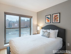 1091 Boylston St, Unit 103 in Boston, MA - Foto de edificio - Building Photo