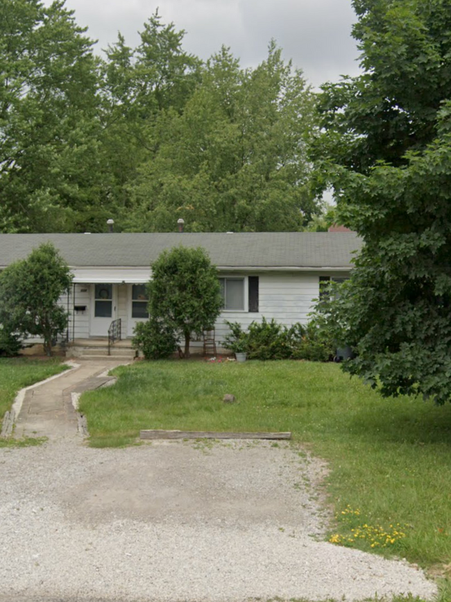 property at 512 Springdale Ave