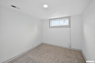 4325 S Cherokee St in Englewood, CO - Building Photo