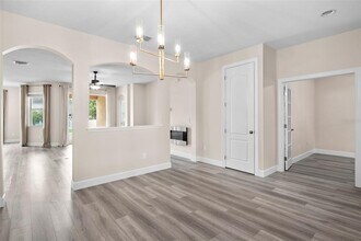 504 Arch Ridge Loop in Seffner, FL - Building Photo - Building Photo