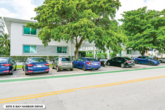 Infinity in Bay Harbor Islands, FL - Foto de edificio - Primary Photo