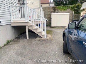 66 Cedar St in Somerville, MA - Building Photo - Building Photo