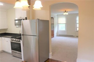 96 N Main St-Unit -6 in Cranbury, NJ - Building Photo - Building Photo