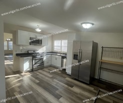 220 N Ashland Ave in Michigan City, IN - Building Photo