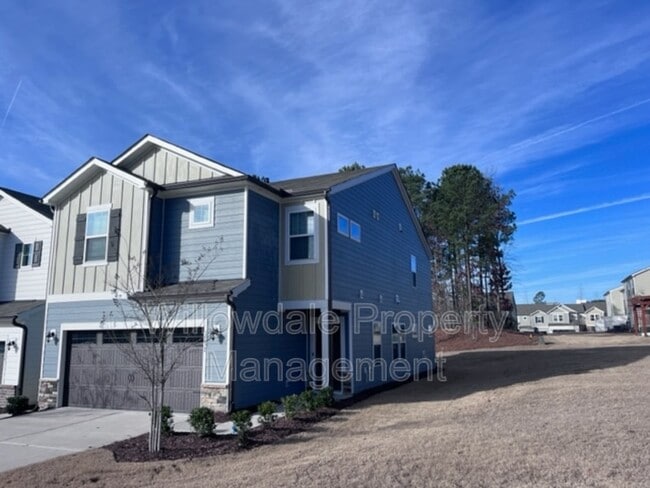 1132 Chestnut Bluff Run in Apex, NC - Building Photo - Building Photo