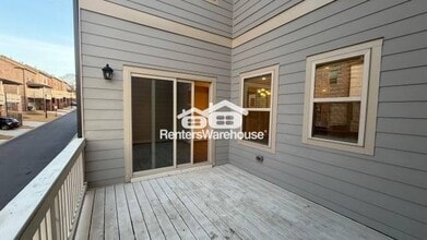 328 Commons Ave in Woodstock, GA - Building Photo - Building Photo