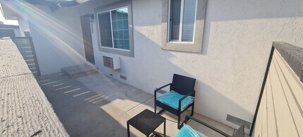 1465 W Almond Ave in Orange, CA - Building Photo - Building Photo