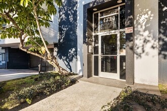 4320 S Centinela Avenue in Los Angeles, CA - Building Photo - Building Photo