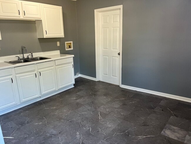 296 Minor Ter Rd in Childersburg, AL - Building Photo - Building Photo