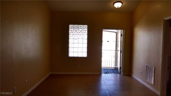 8416 Bernwood Cove Loop in Ft. Myers, FL - Building Photo - Building Photo