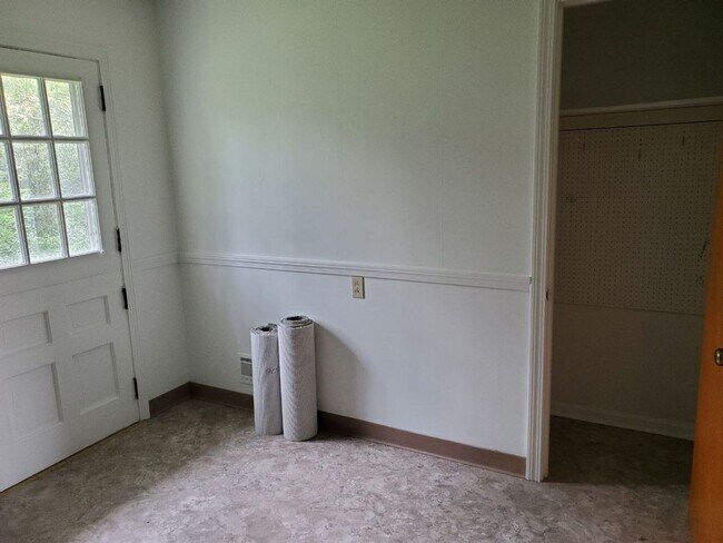 105 W Liberty Ct in Ashland, OH - Building Photo - Building Photo