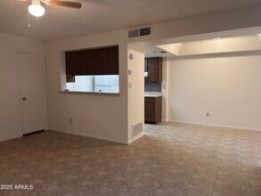14013 N 54th Ave in Glendale, AZ - Building Photo - Building Photo