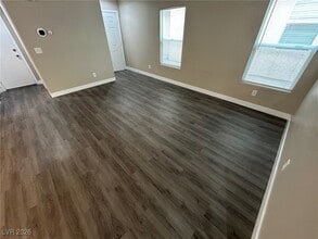 8657 Palomino Ranch St in Las Vegas, NV - Building Photo - Building Photo