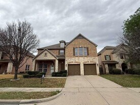 305 Moonlight Dr in Euless, TX - Building Photo