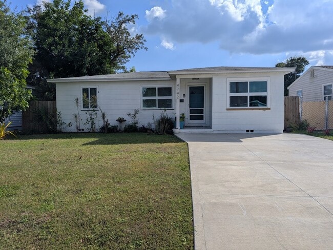 property at 4742 21st Ave N