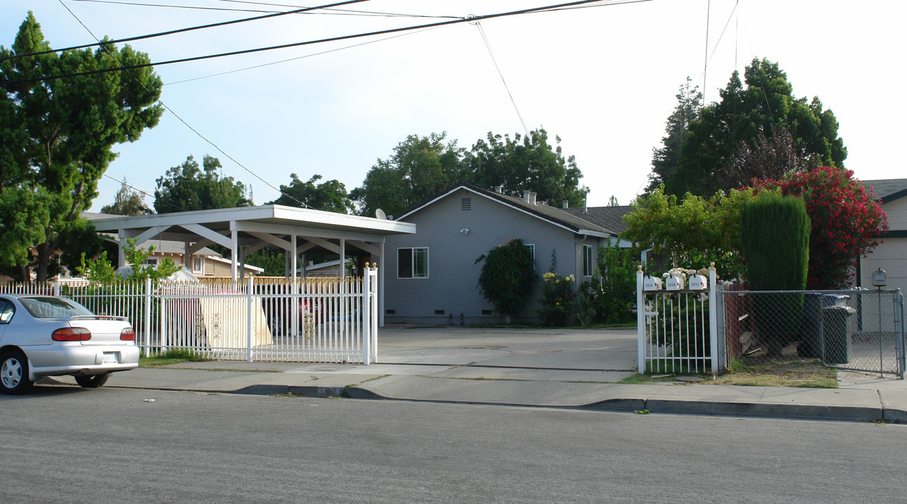 2838 Garden Ave in San Jose, CA - Building Photo