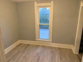 2521 Stoney Ridge Rd in Avon, OH - Building Photo - Building Photo